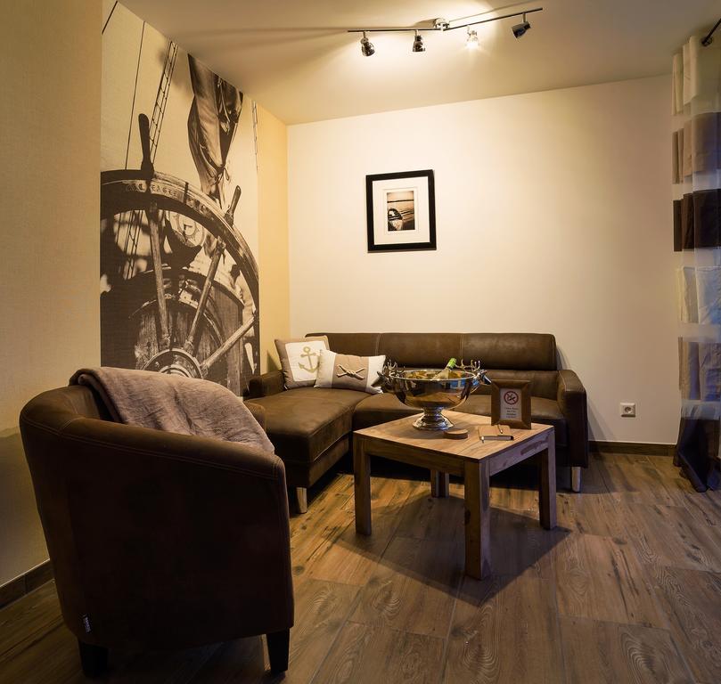 Charming Apartments Am See Bad Saarow Room photo